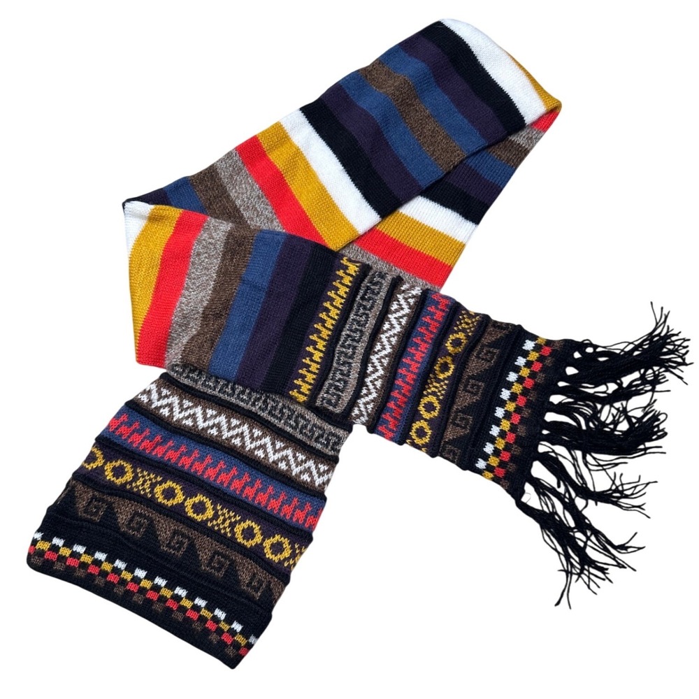 Alpaca Fina Geometric Stripe Fringe Hat and Scarf Winter Woman